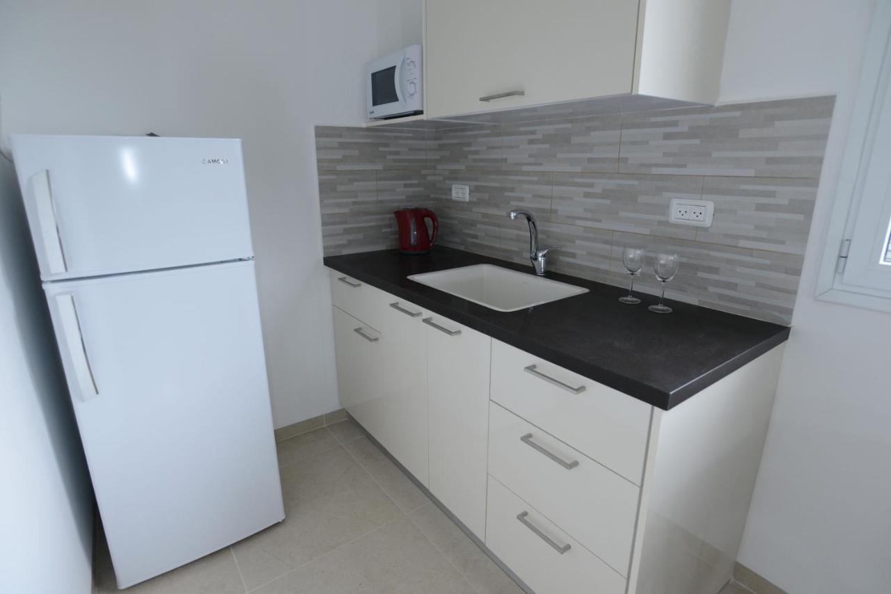 Olga Beach Apartment 28 ไฮฟา ภายนอก รูปภาพ